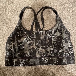 Lululemon Energy Bra silver foil